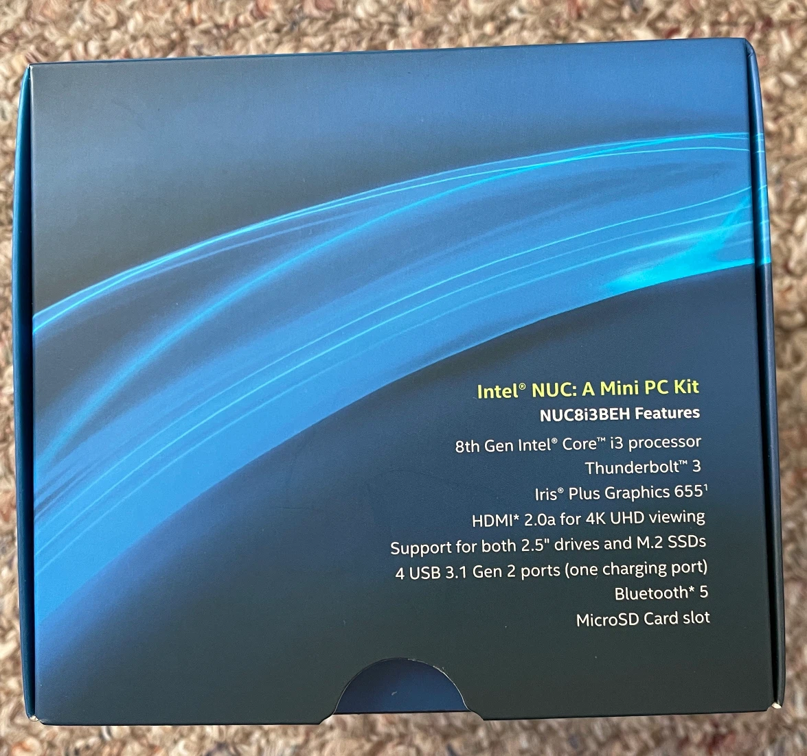 Intel NUC8i3BEH Mini PC Kit - photo 4