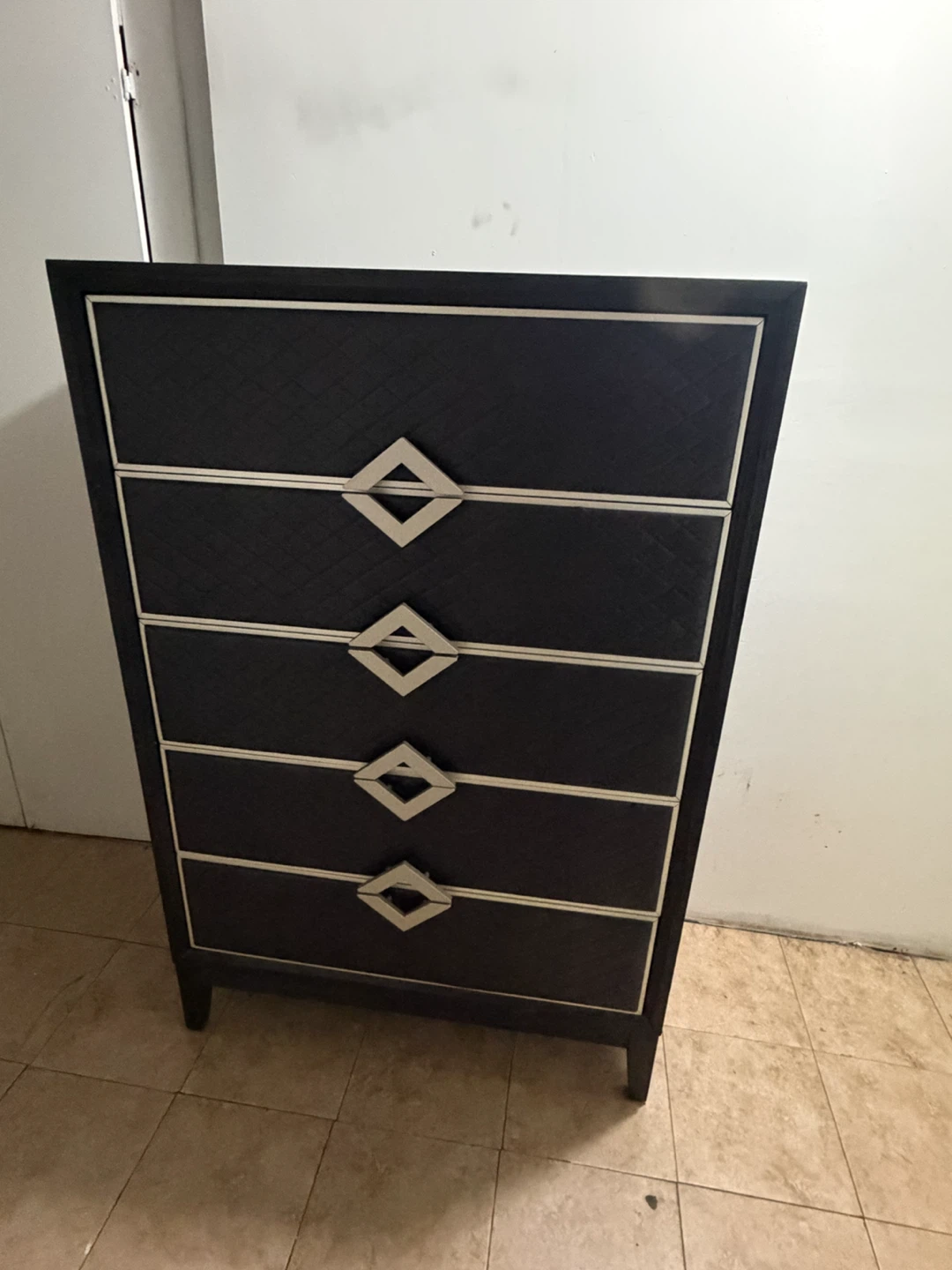 Black Dresser with Built-in Jewelry Organizer - photo 2