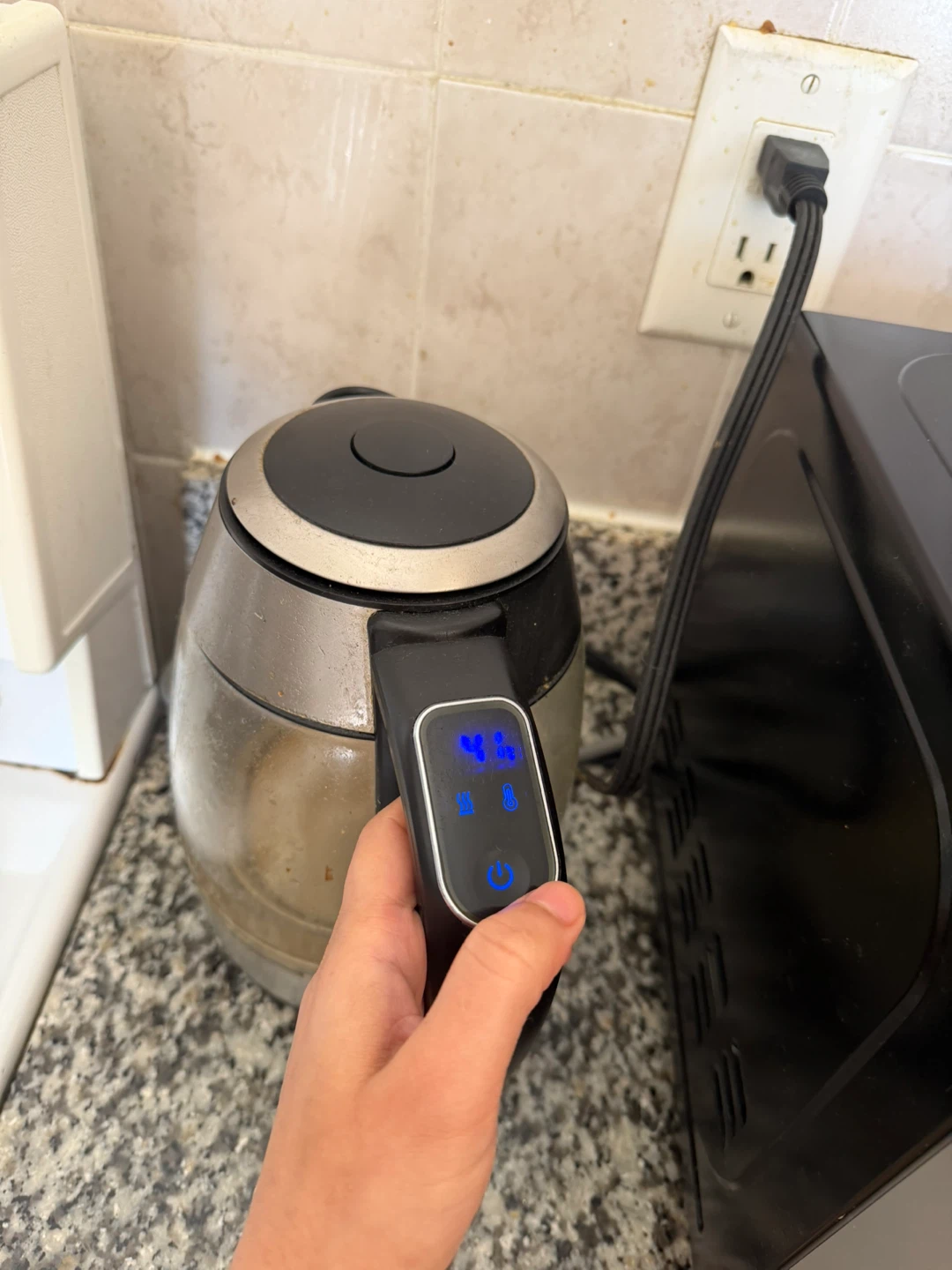 Salton Glass Electric Kettle - photo 3