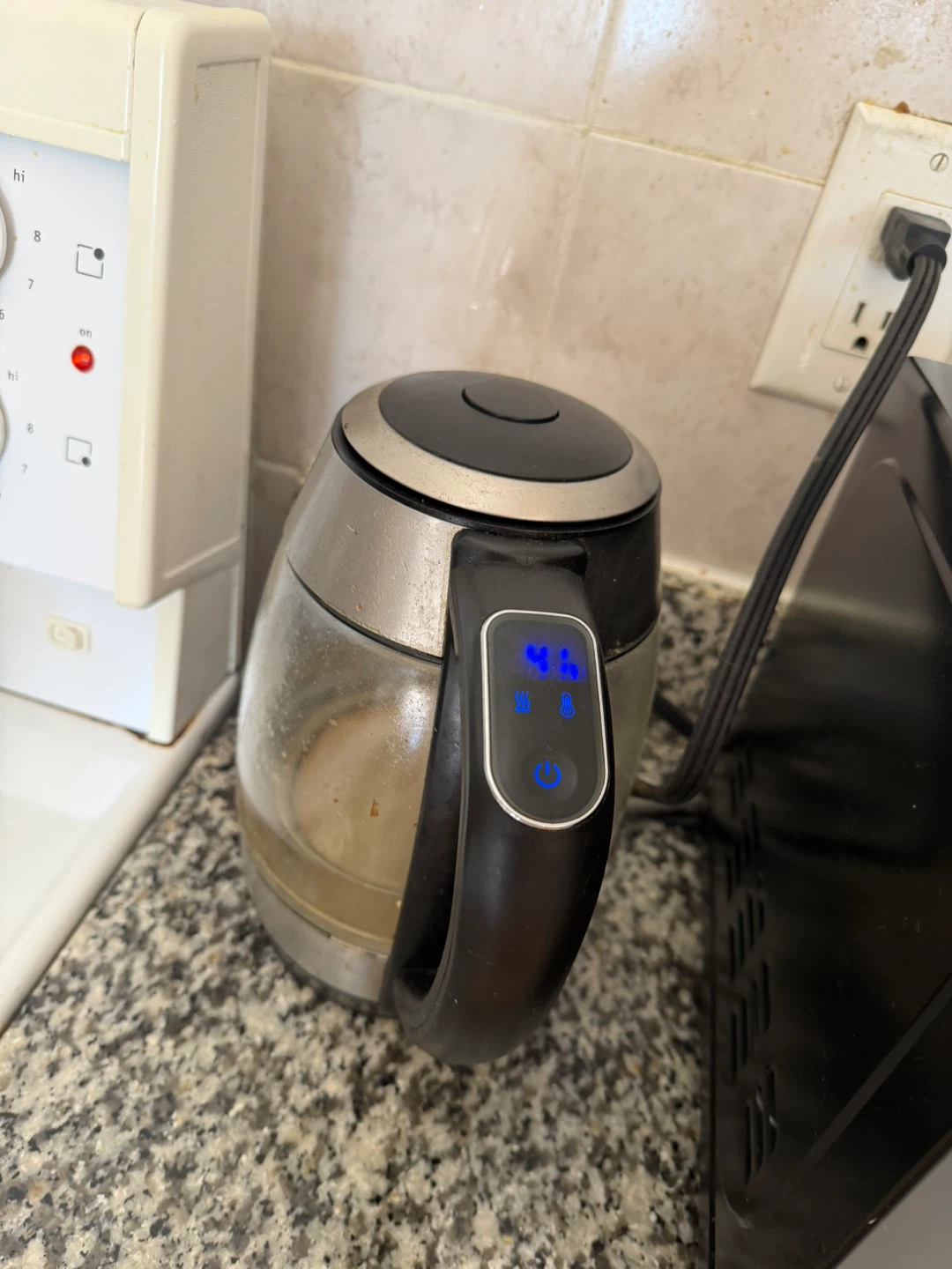 Salton Glass Electric Kettle - photo 4