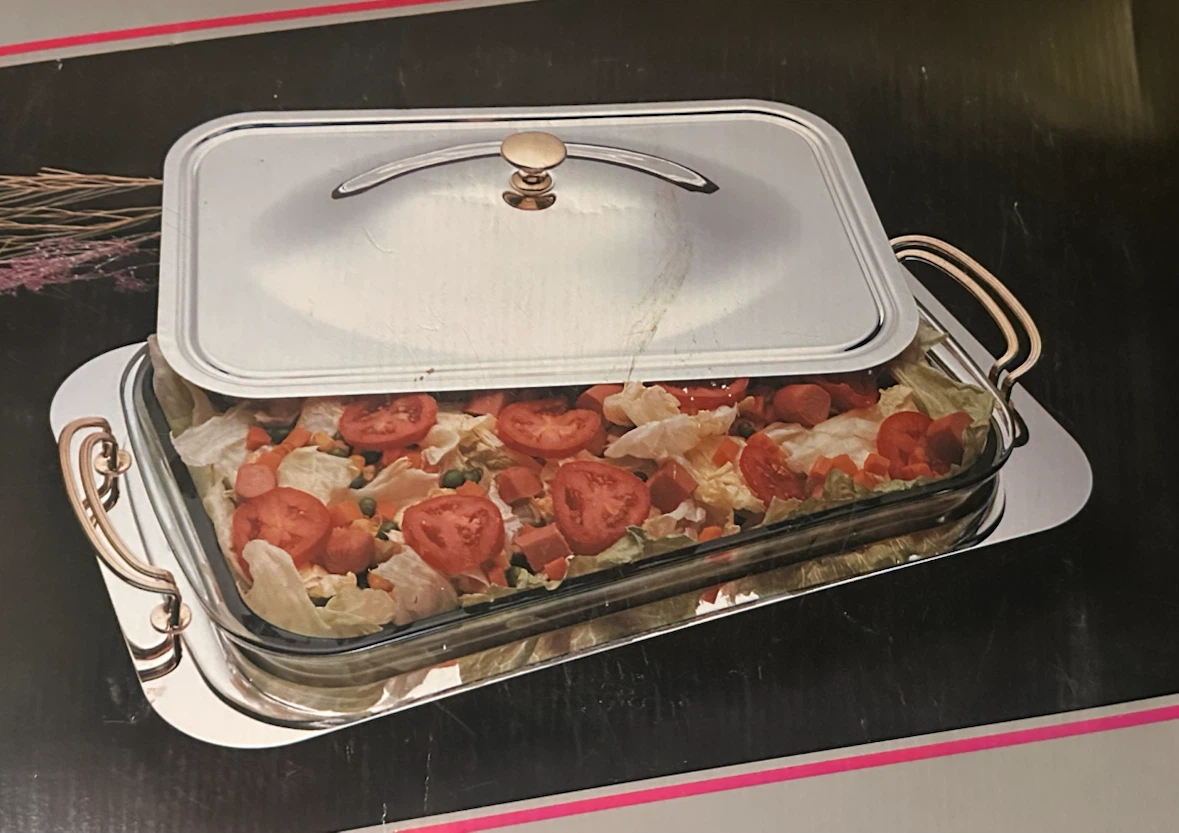 3 Qt. Oblong Baker with Lid