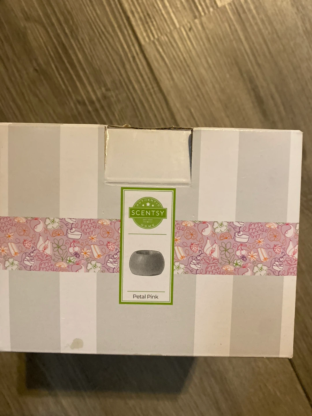 Scentsy Petal Pink Warmer