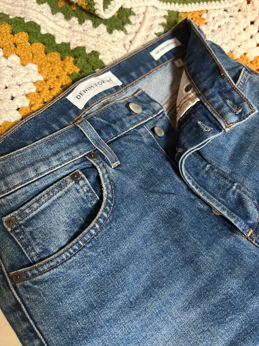 Denim Forum The Yoko High Rise Slim Jeans sz 27 - photo 2