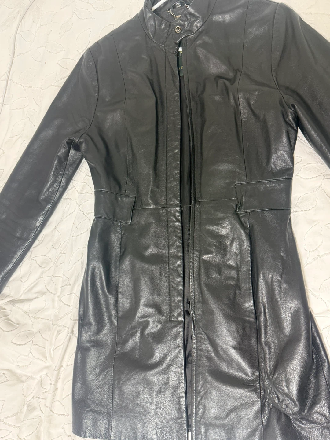 Danier Black Leather Coat - photo 2