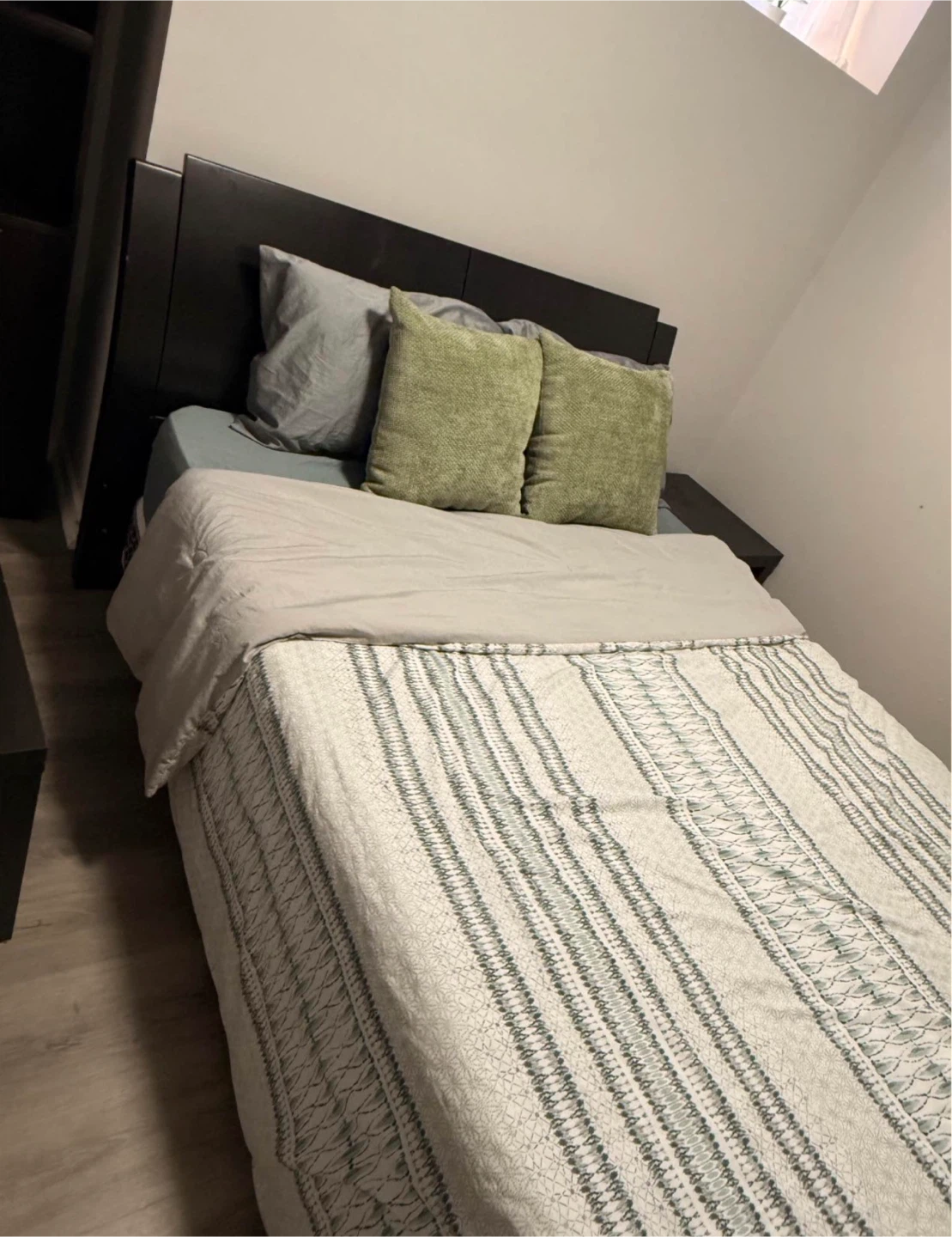 Dark Brown Queen Size Bed with mattress