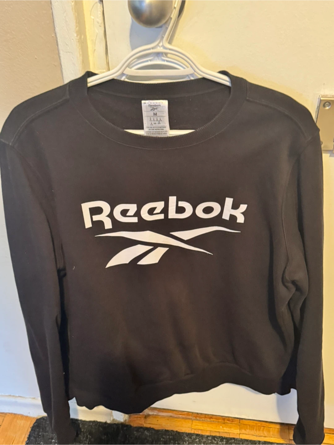 Reebok Black Sweatshirt - Medium