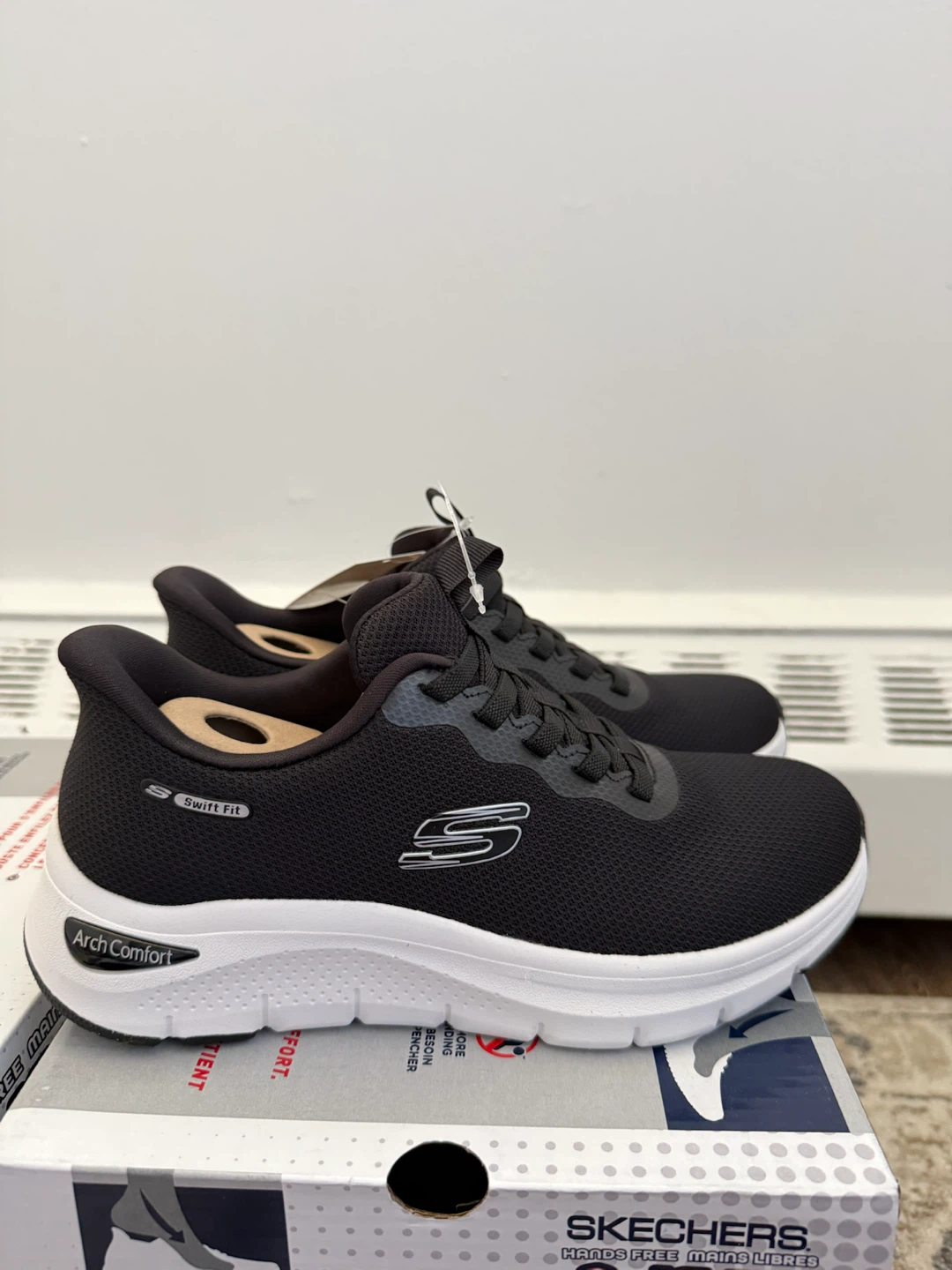 Skechers Hands Free Swift Fit Sneakers - photo 5