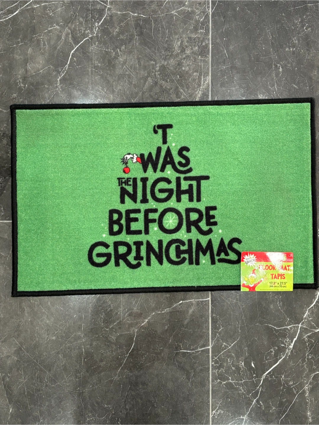 NEW ! DR. SEUSS THE GRINCH CHRISTMAS INDOOR / OUTDOOR FLOOR MAT - photo 3