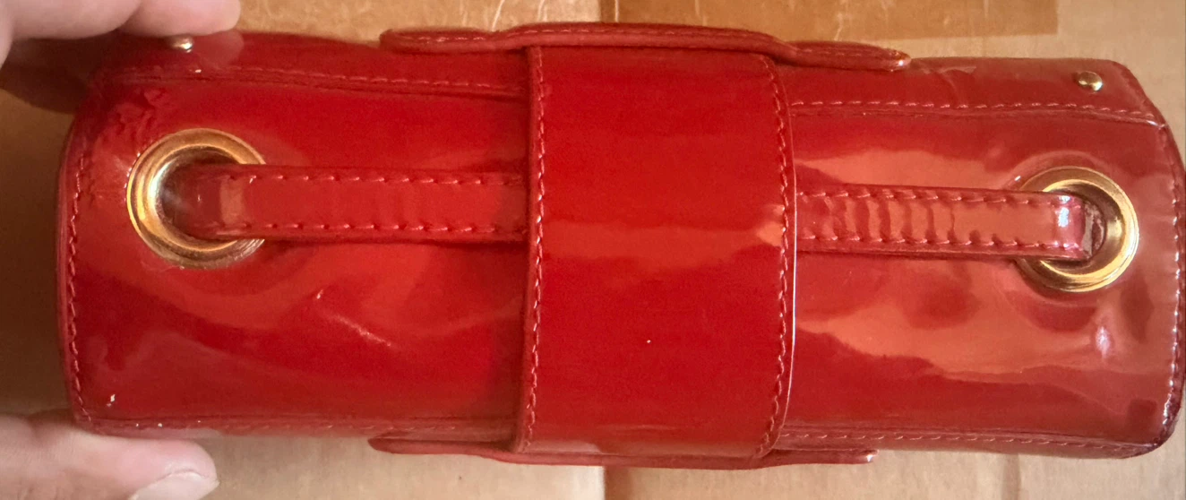 USED • JIMMY CHOO Patent Leave Clutch • OBO - photo 3