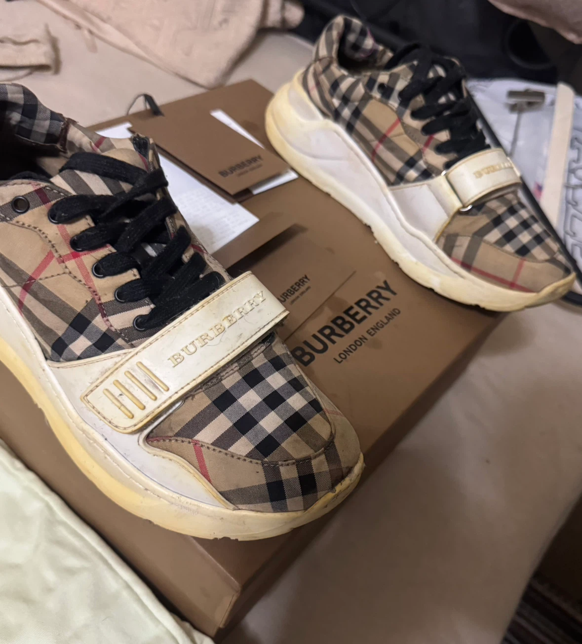 Burberry Sneakers