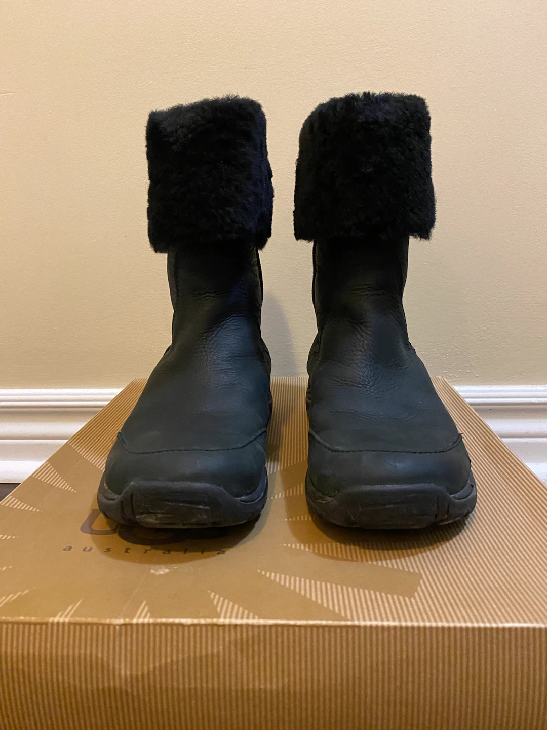 UGG Australia Black Leather Winter Boots - photo 3