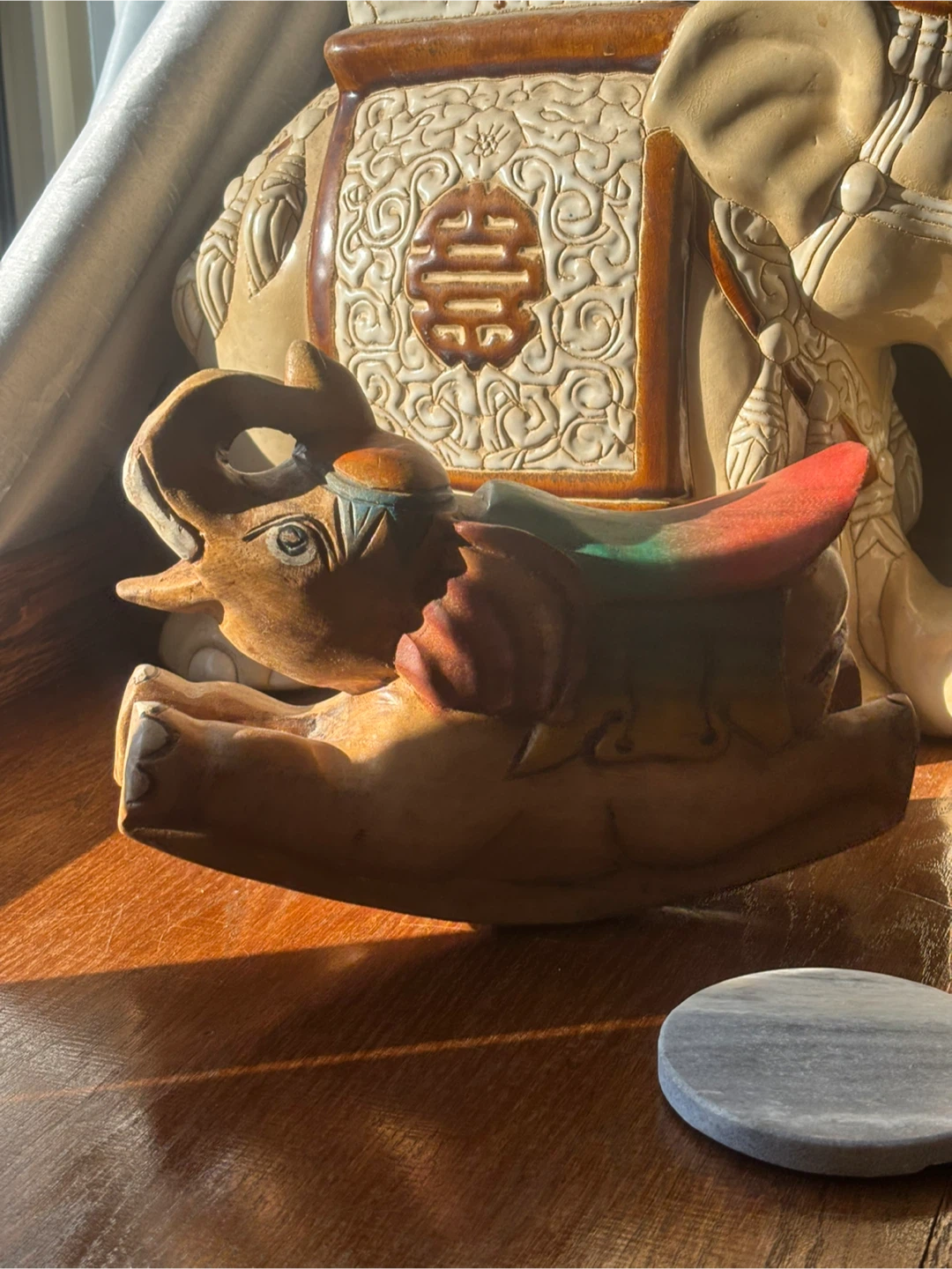 Wooden elephant rocking figurine - photo 3