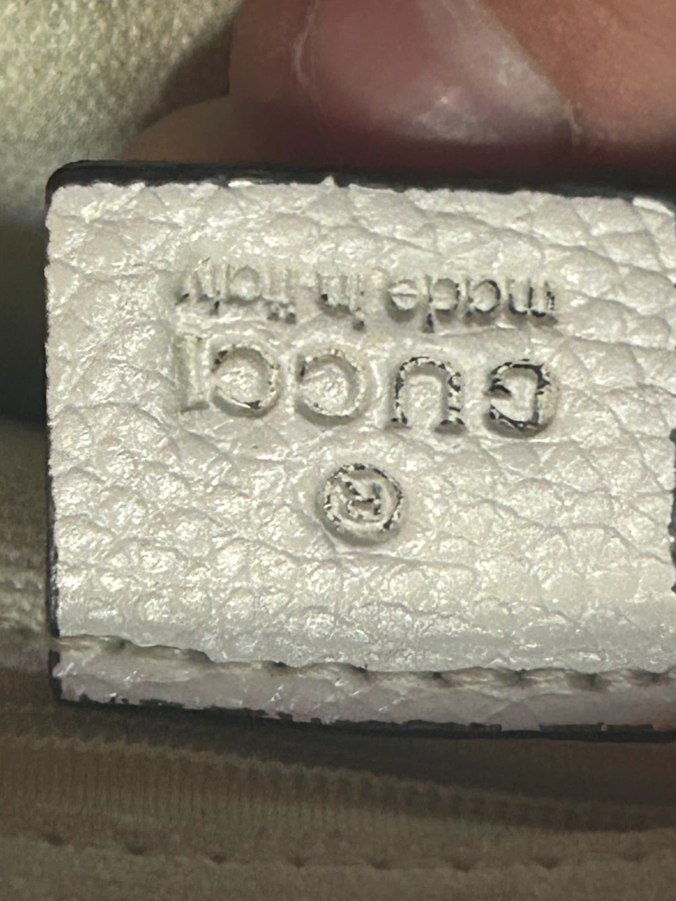 Gucci White Embossed Crossbody Bag - photo 2