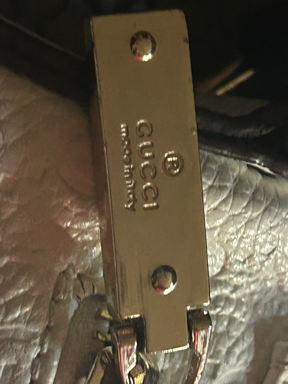 Gucci White Embossed Crossbody Bag - photo 3