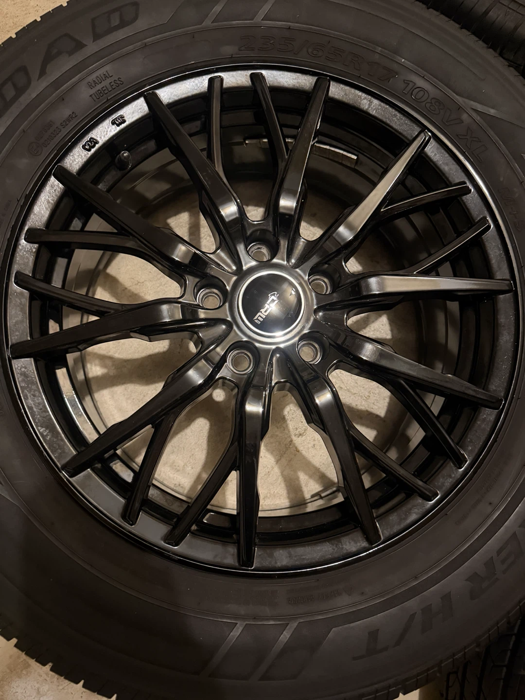 Set of 4 CRW Rims with Joyroad Tires - photo 2