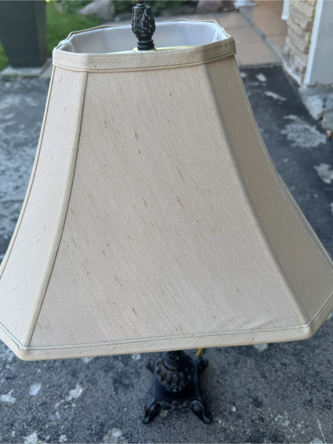 Traditional Table Lamp - photo 4