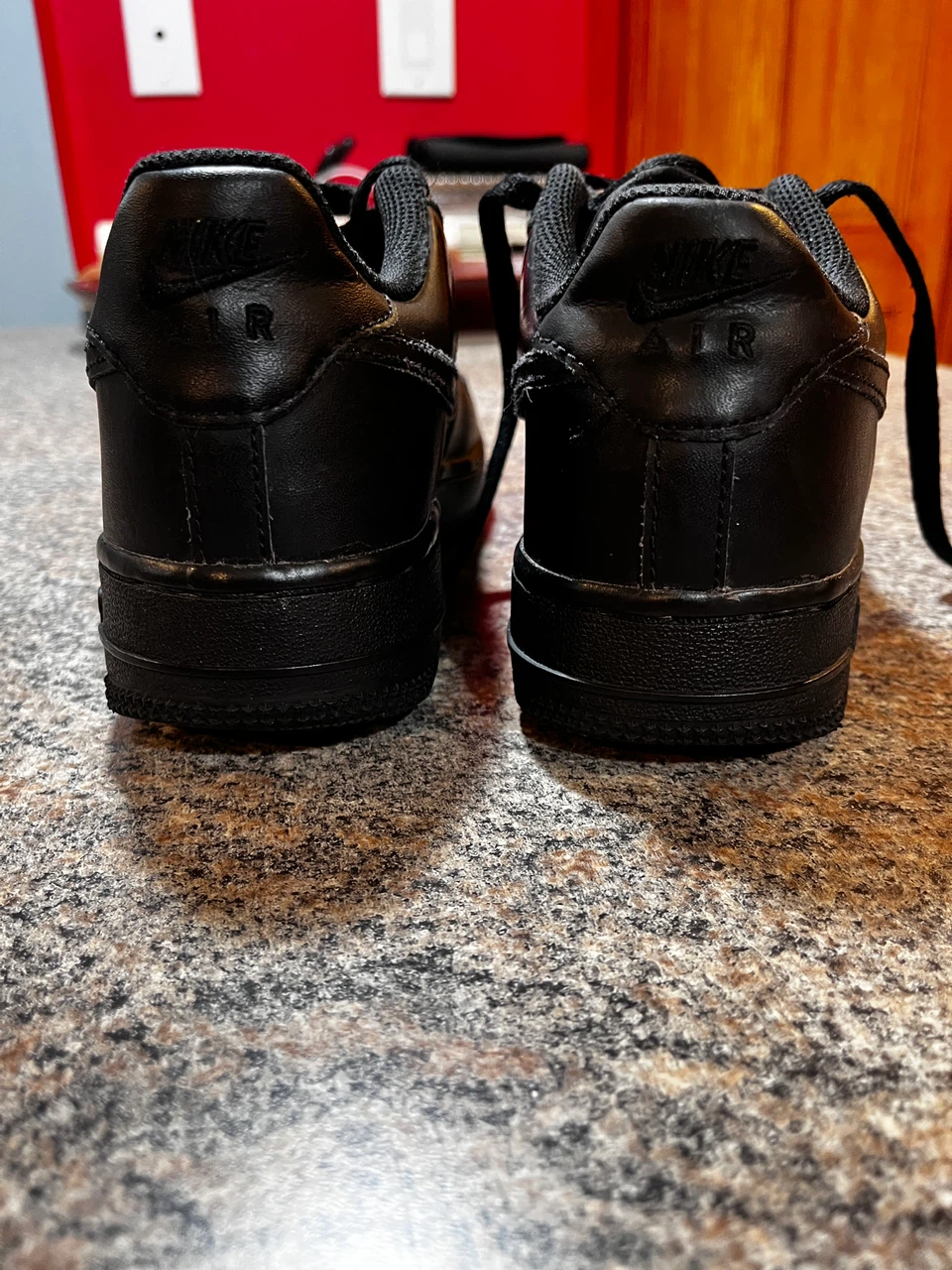 Nike Air Force 1 shoes size 5.5Y - photo 4