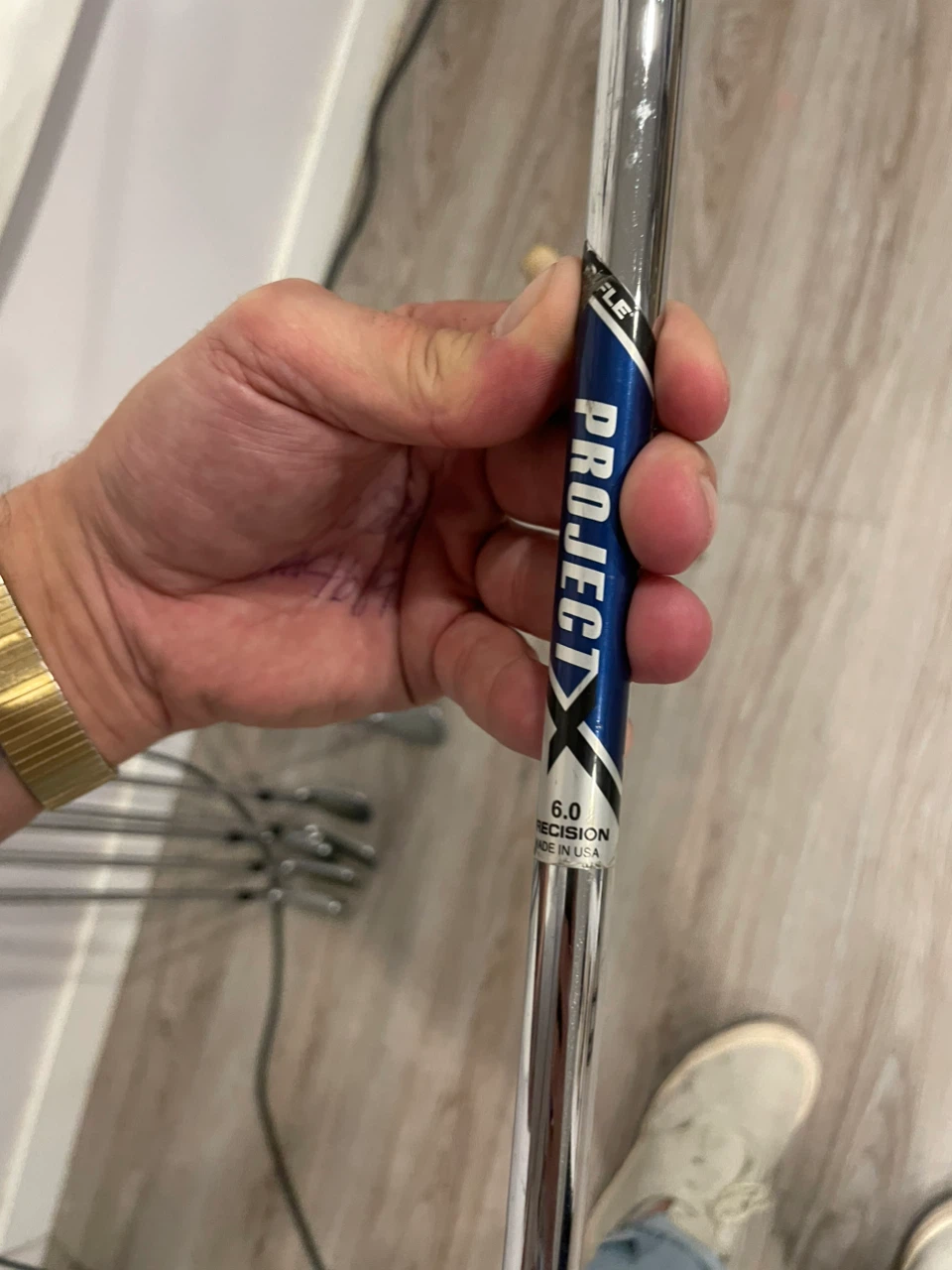 Left handed Callaway apex irons stiff project x shafts - photo 2