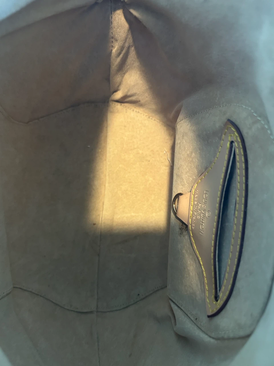 Louis Vuitton Monogram Ellipse PM Handbag - photo 5