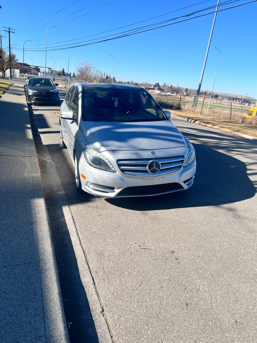 2013 Silver Mercedes-Benz B 250 Hatchback