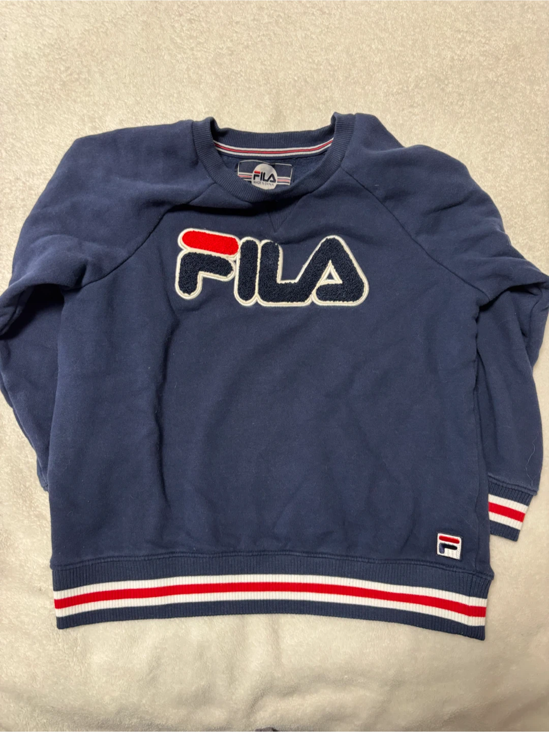 Fila crewneck and sherpa hoodie bundle - photo 2
