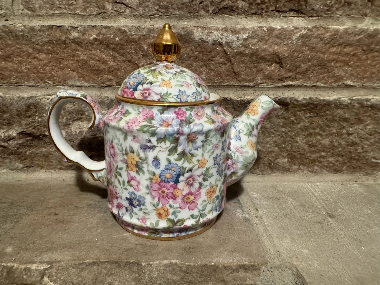 Royal Staffordshire Floral Teapot set