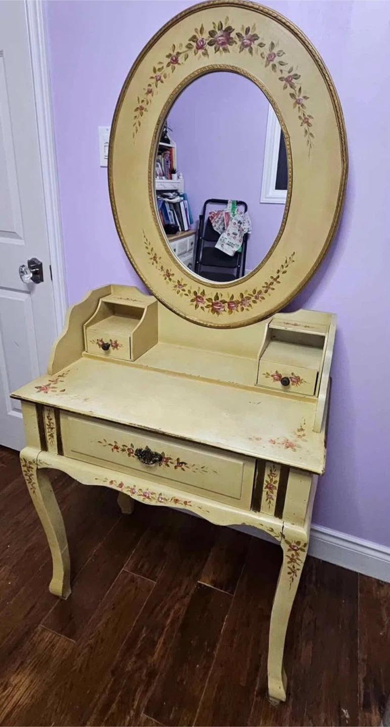 Vintage Floral Vanity Table with Mirror - photo 2