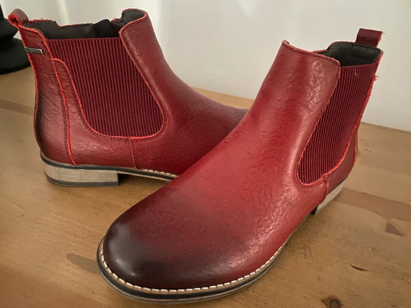 Josef Seibel  Leather red ankle boots size 7.5-8