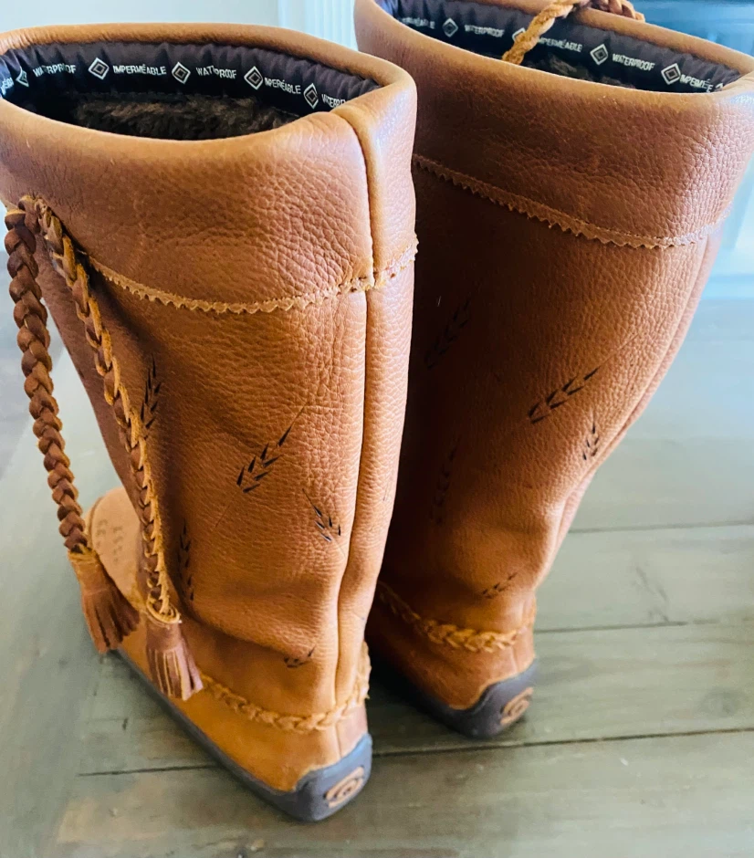 Manitobah Mukluks Waterproof Boots New - photo 4