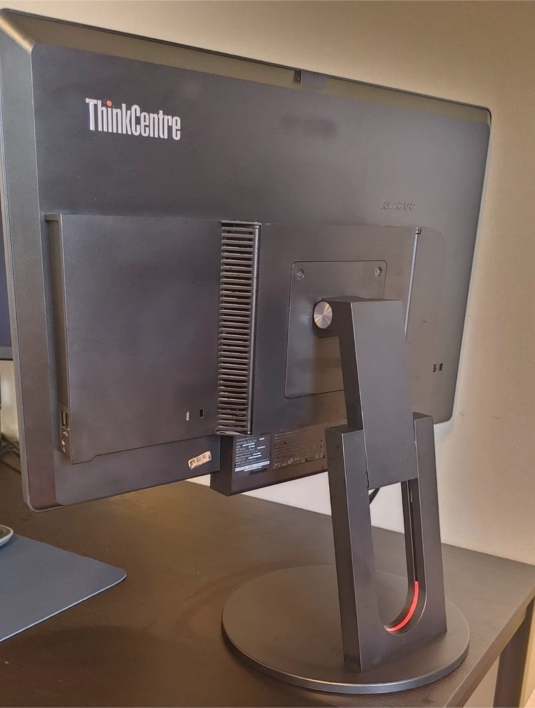 Lenovo ThinkCentre Tiny-in-One 23 LED monitor - photo 3