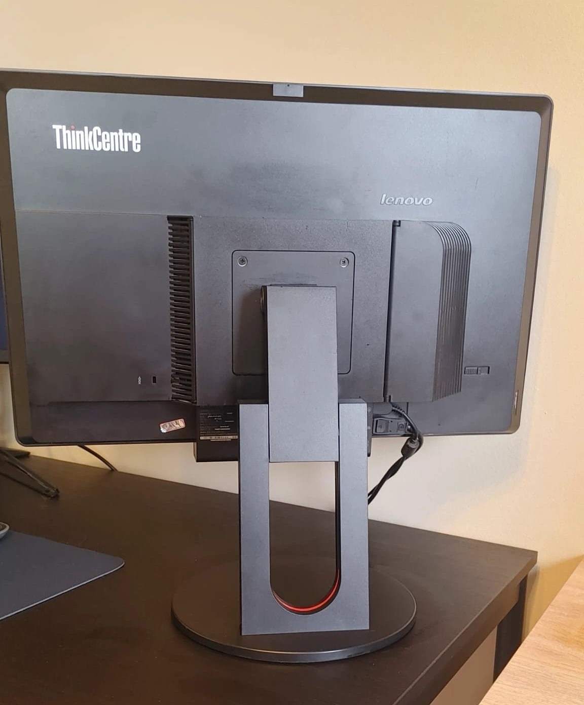 Lenovo ThinkCentre Tiny-in-One 23 LED monitor - photo 5
