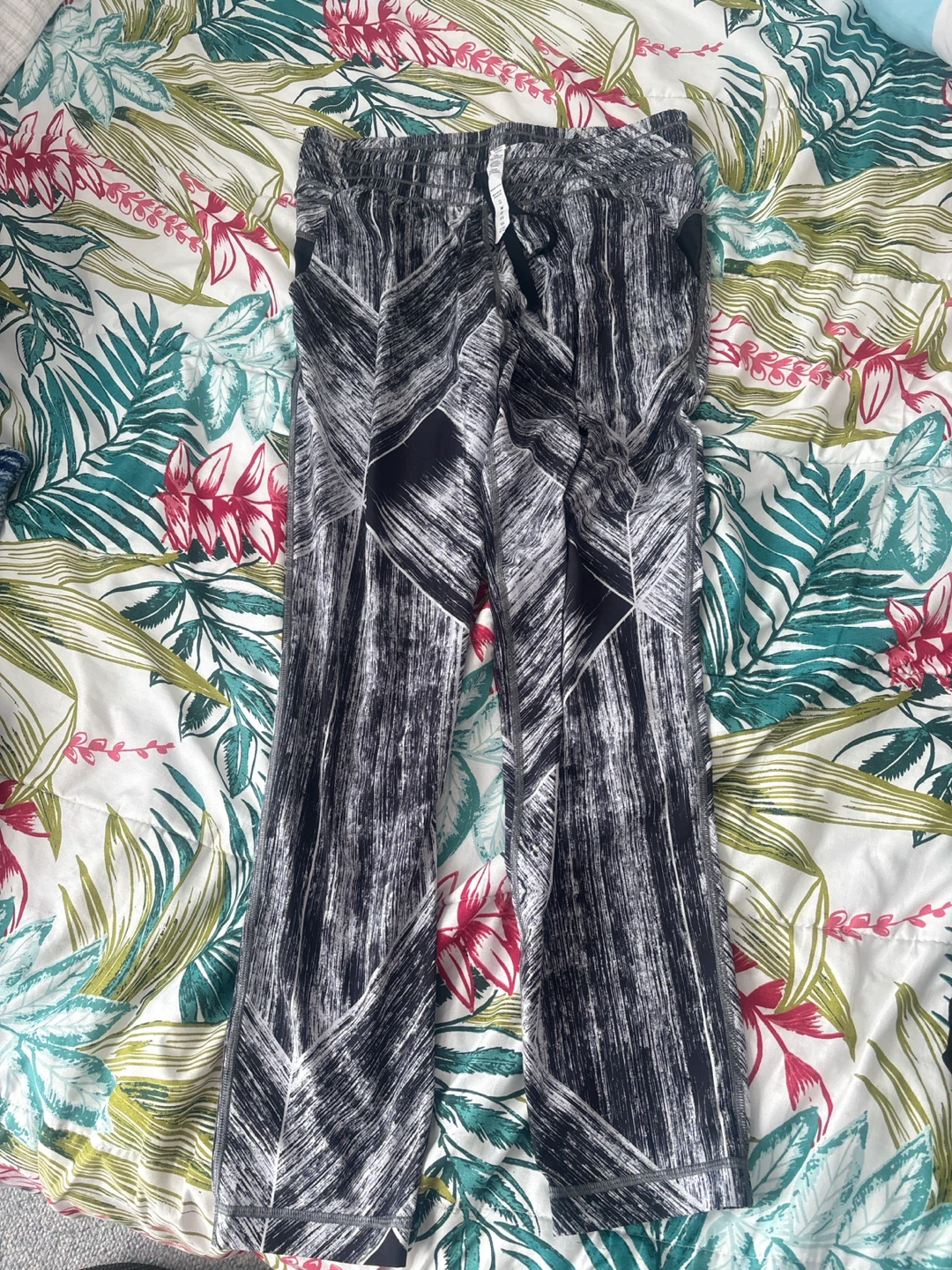 Lululemon Athletic Pants