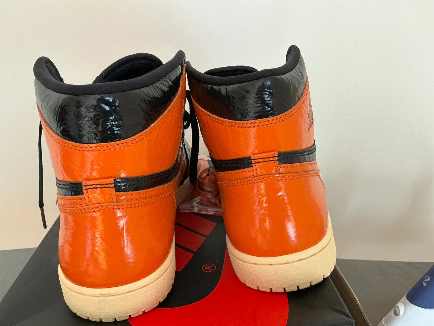 Shattered backboard Nike’s ( size 11 ) never worn - photo 3