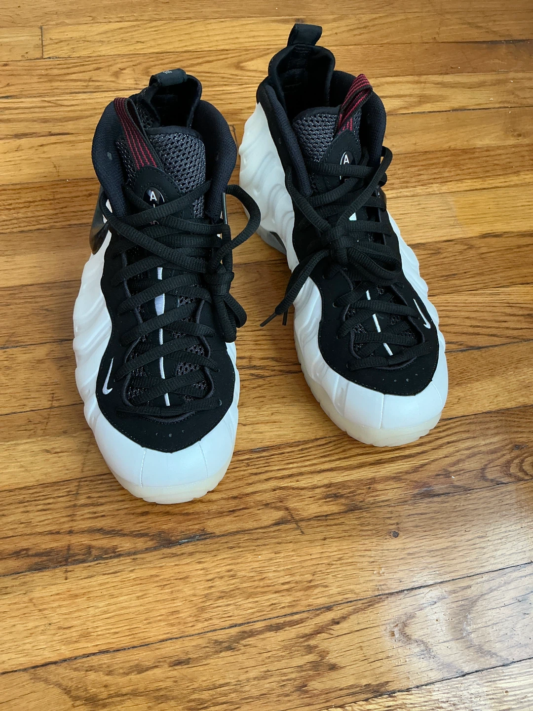 Nike Foamposite One Black and White ( size 12 )