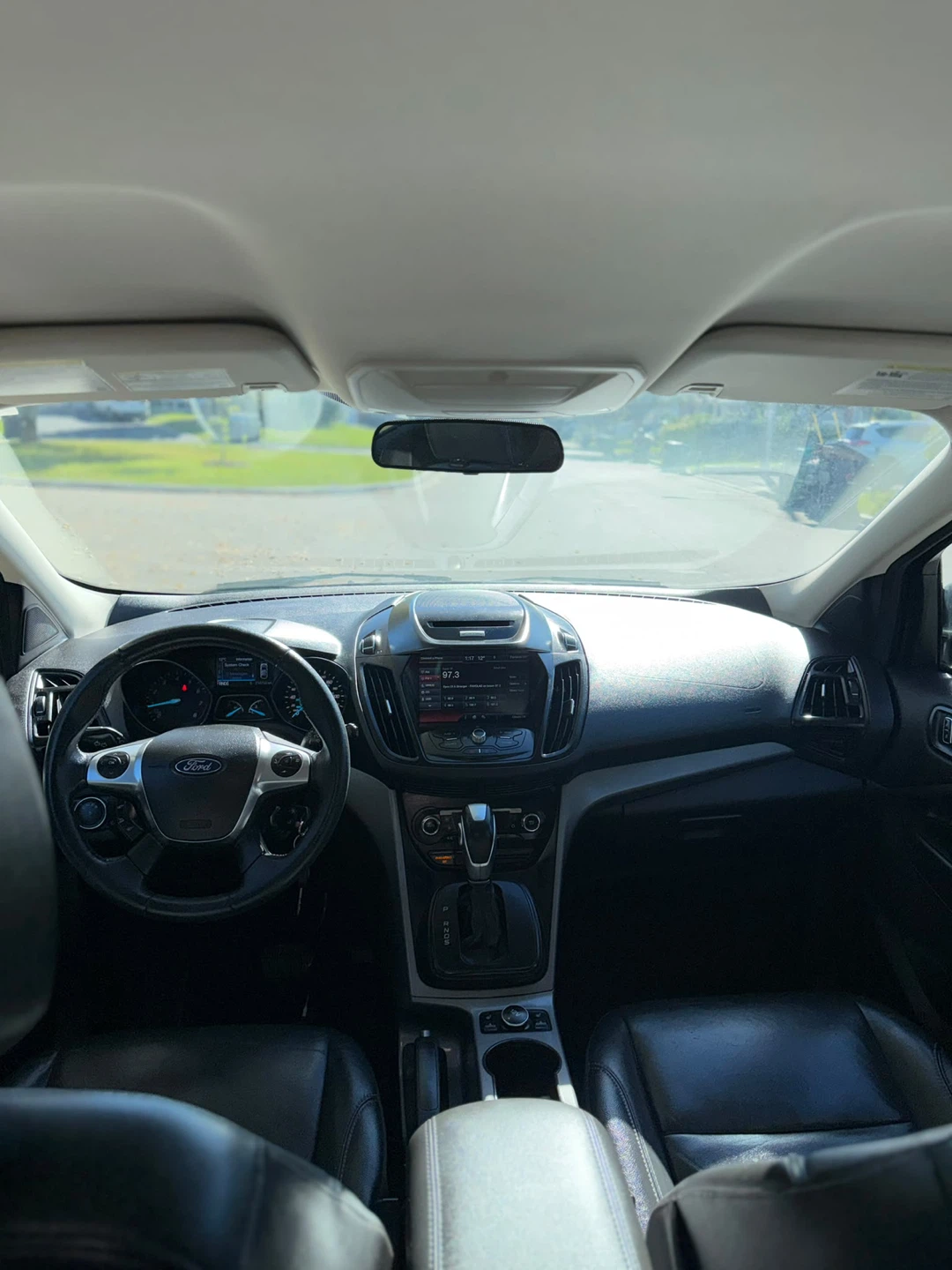2015 Black Ford Escape SE - photo 5