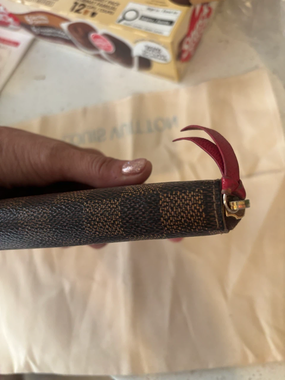 ✨Authentic ✨Louis Vuitton Damier Ebene Wallet - photo 4
