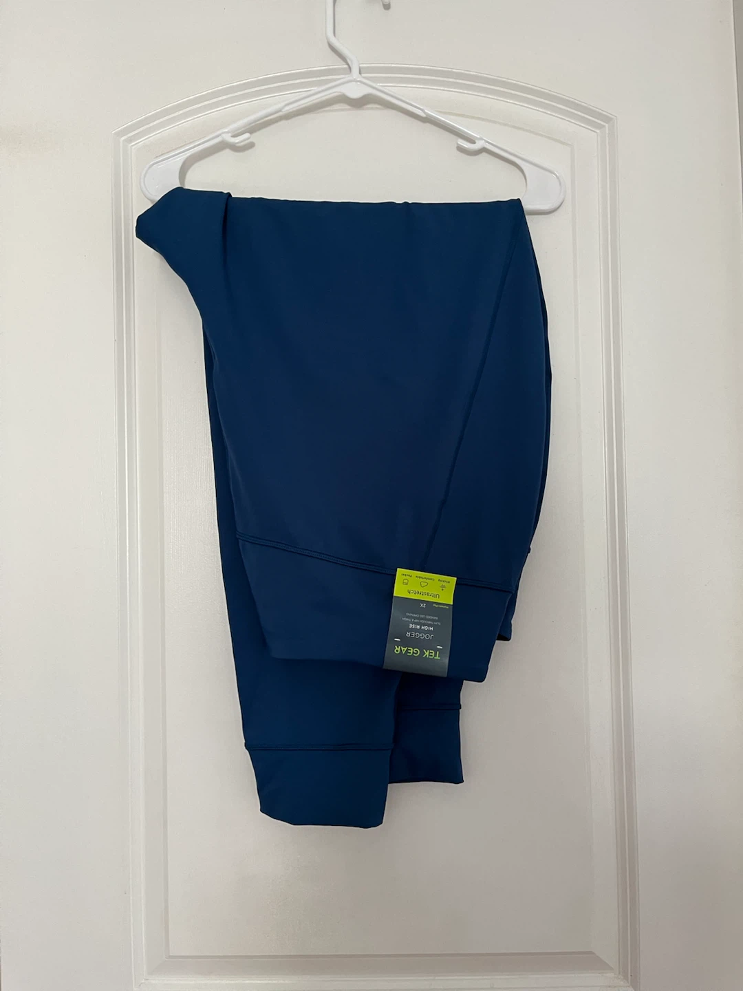 Tek Gear Women's Plus High Rise Jogger 2X