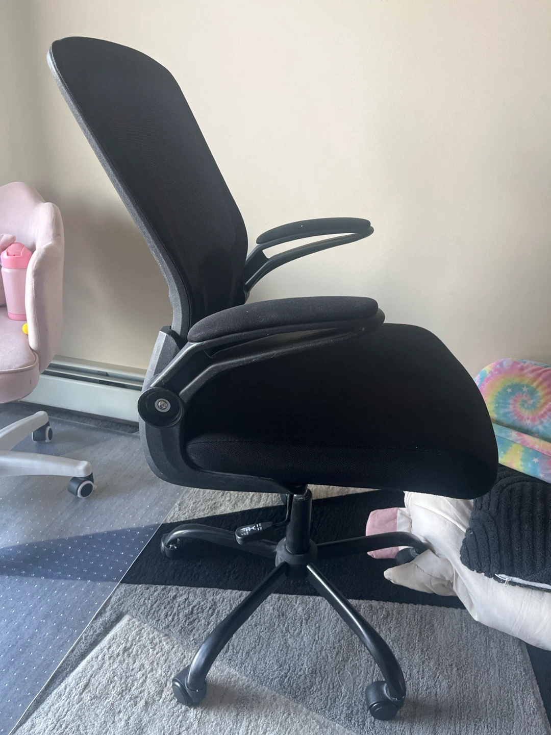 Black mesh office chair - photo 4