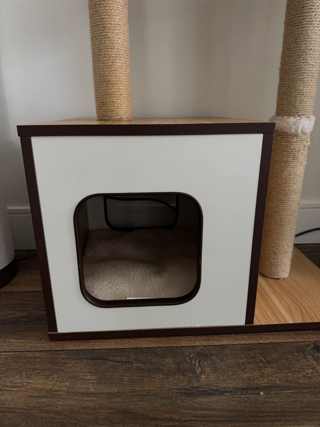 Modern Cat Tower with Scratching Posts - photo 4