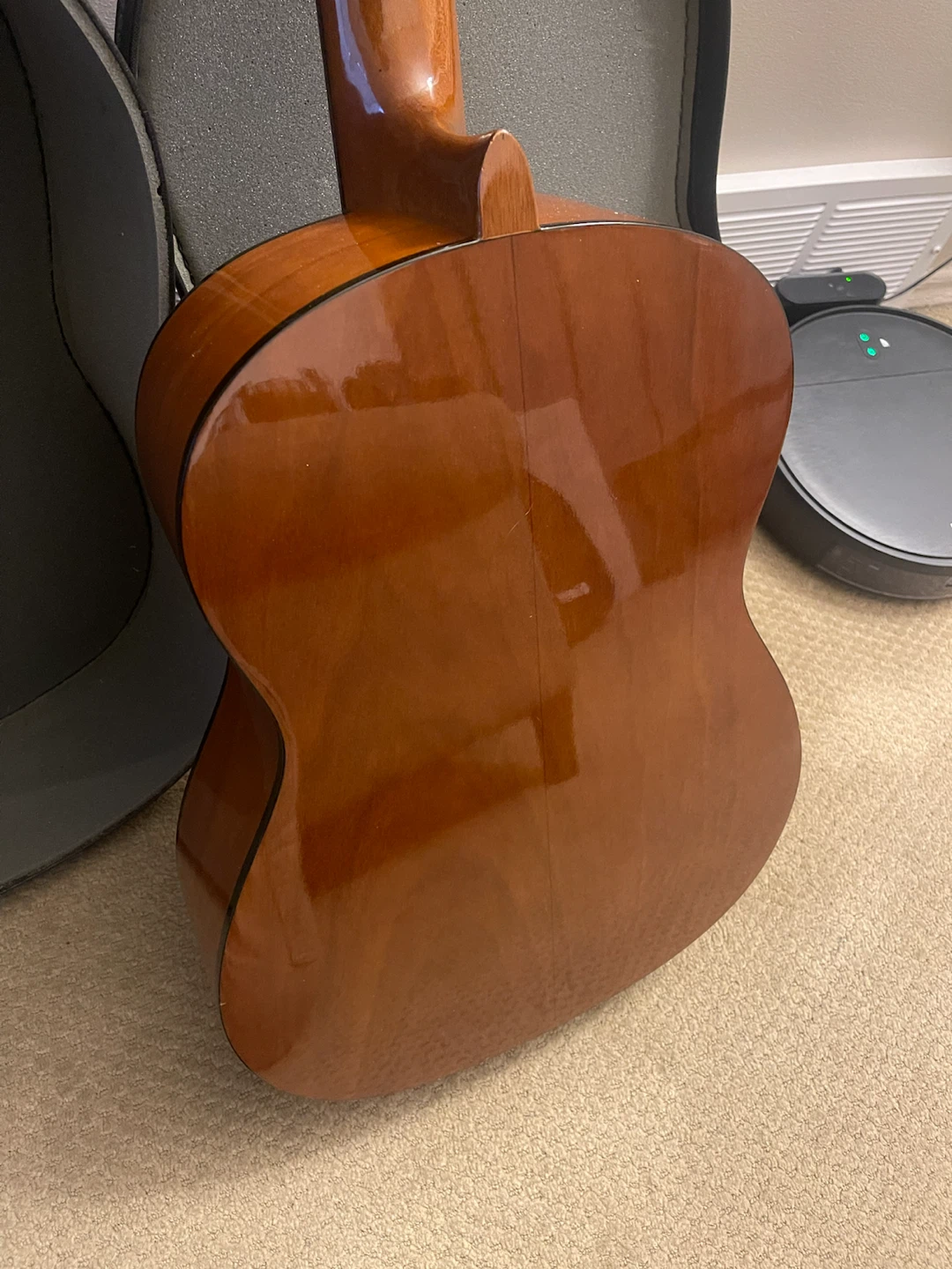 Yamaha Classical Guitar with hard case - photo 5