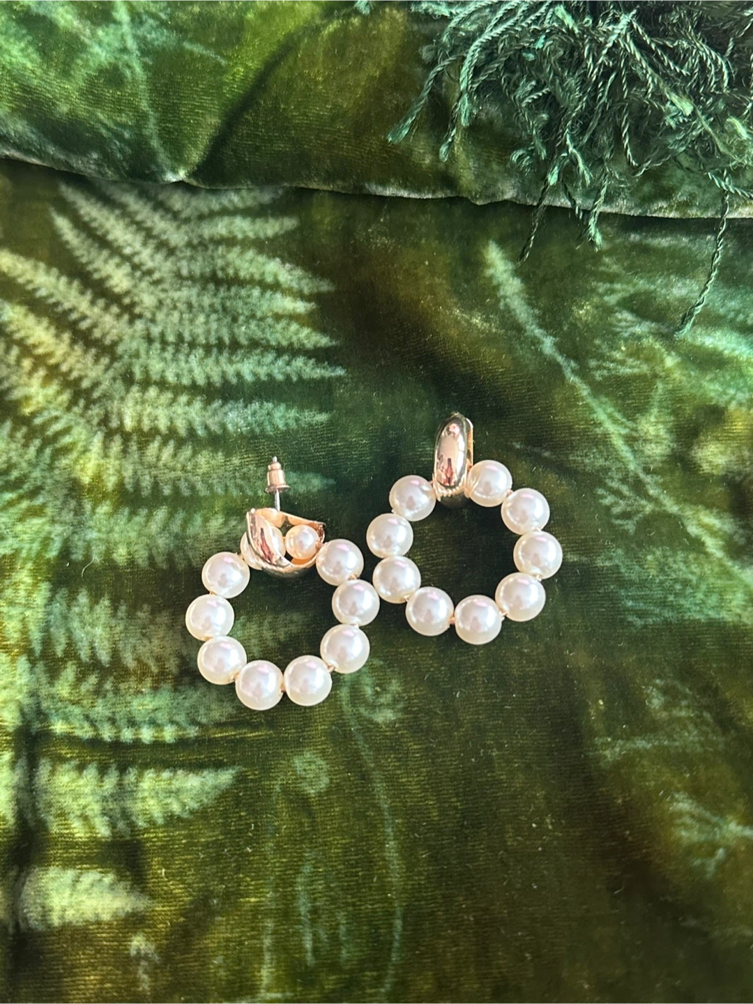 Gold-Tone Faux Pearl Hoop Earrings - photo 2