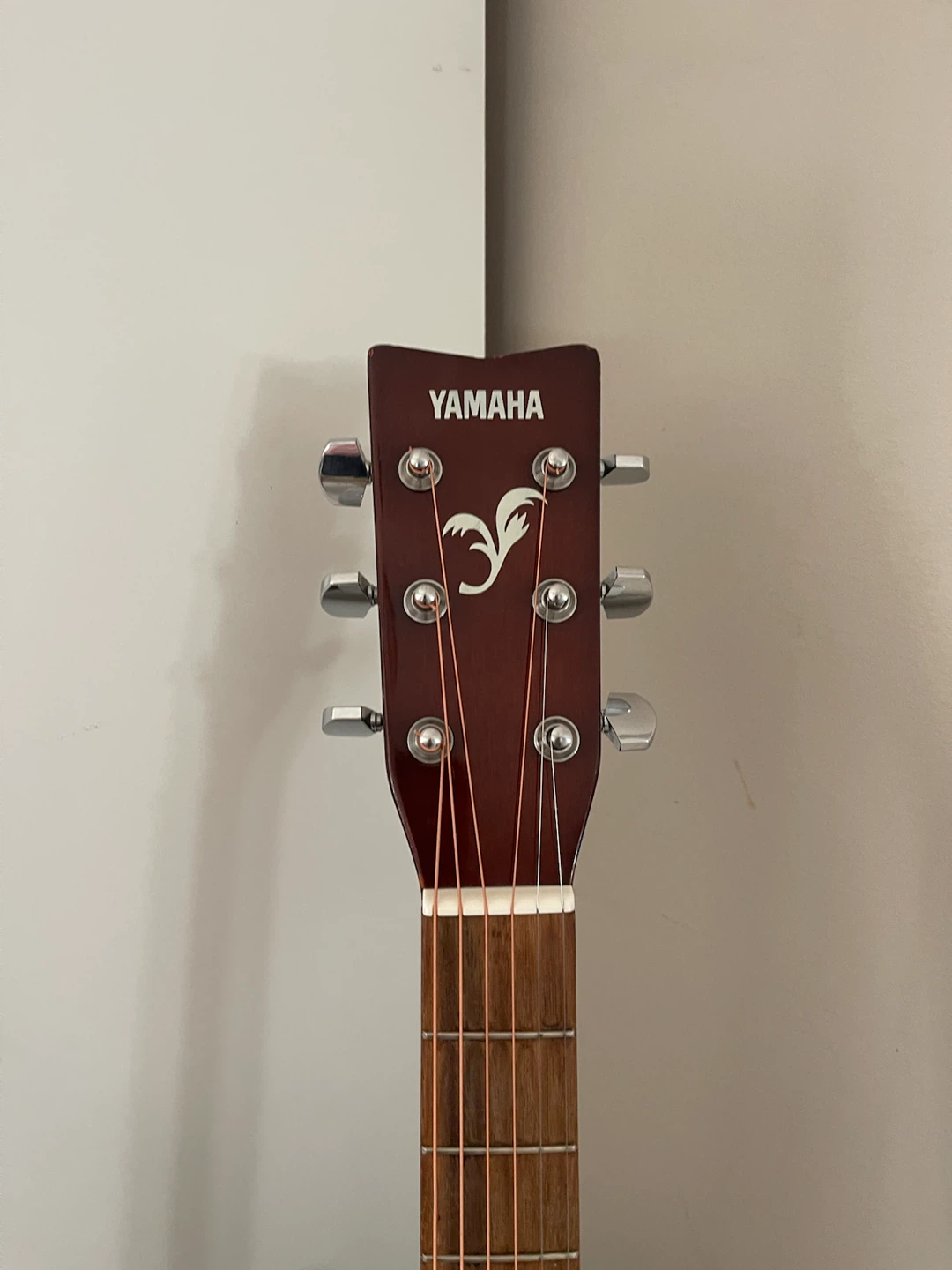 Yamaha F-310P Acoustic Guitar - photo 5
