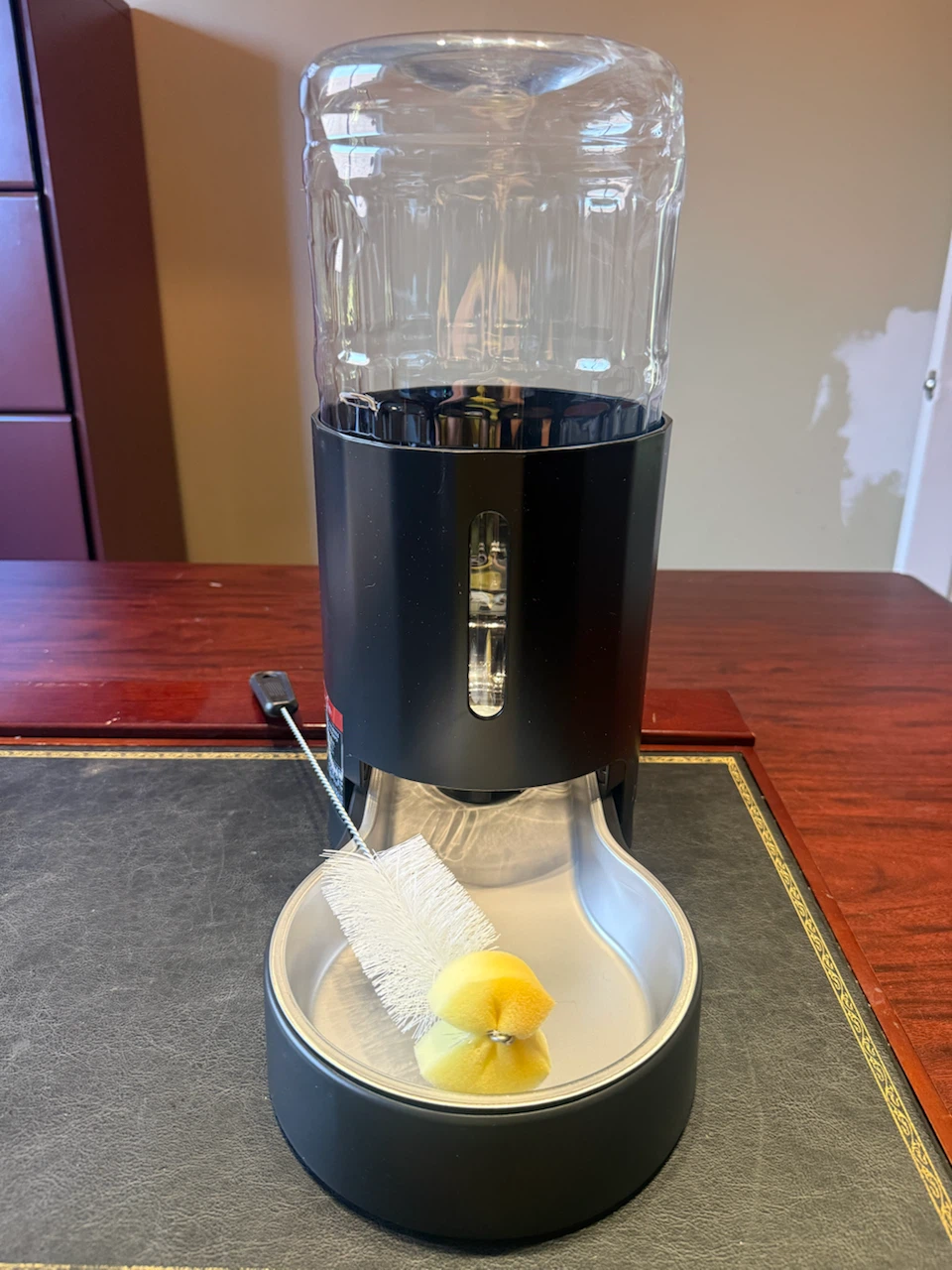 New! Pet Water Dispenser with Stainless Steel Bowl - photo 4