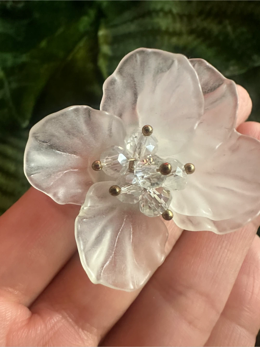 Clear Flower earrings - photo 3