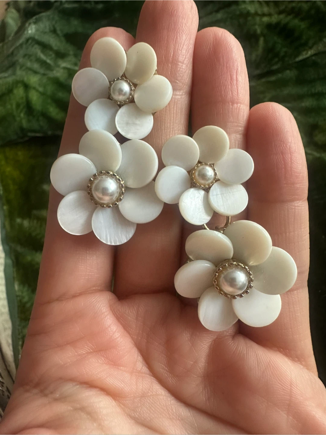 Floral pearl-style drop earrings