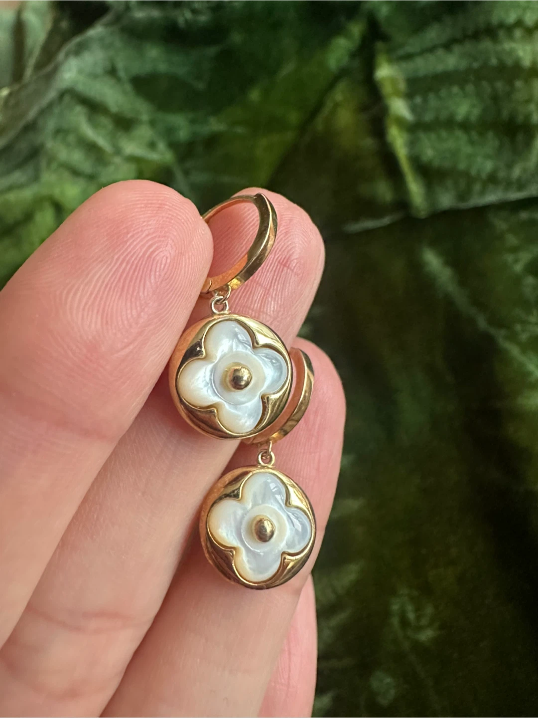 EHC 925 Silver Flower Hoop Earrings - photo 2