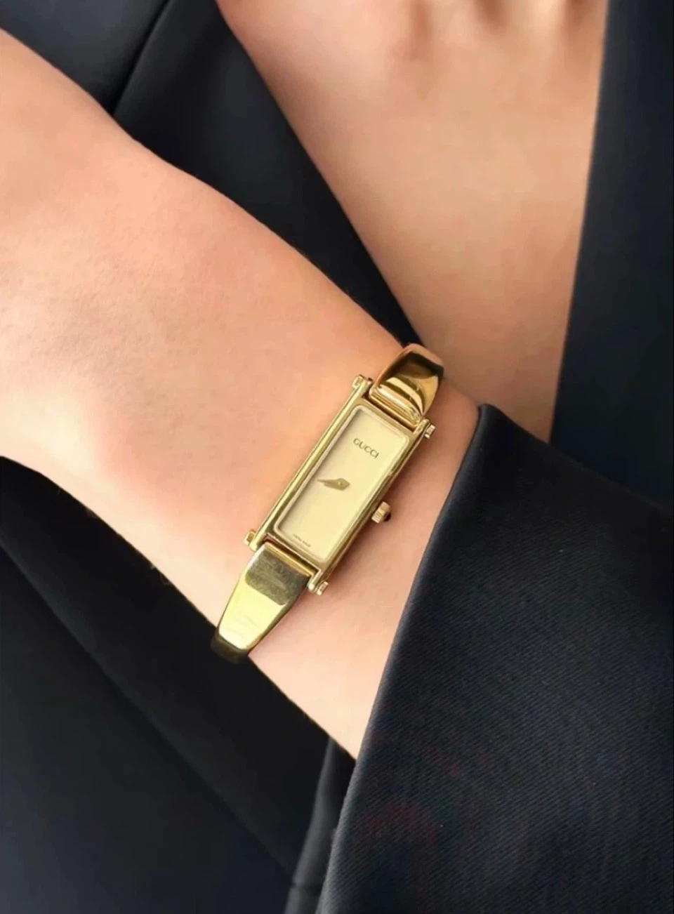 Gucci Watch - Vintage, Gold-Plated, 1990s Swiss Quartz - photo 2