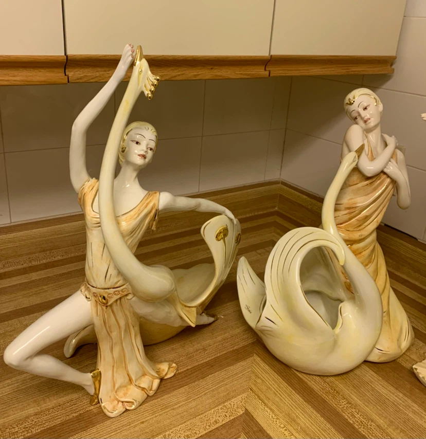Vintage Ceramic Figurines - photo 3