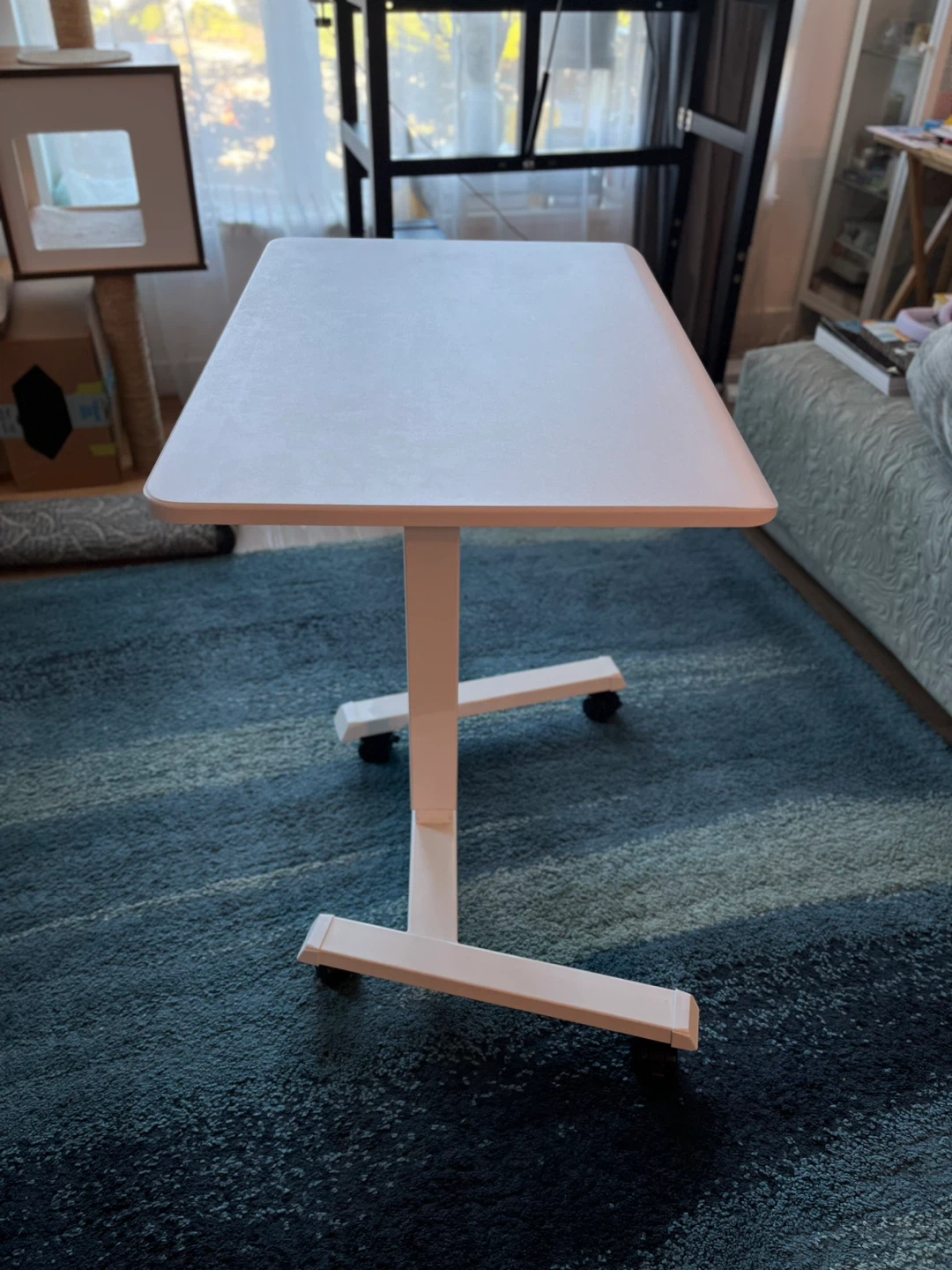 White Height-adjustable Rolling Laptop Desk