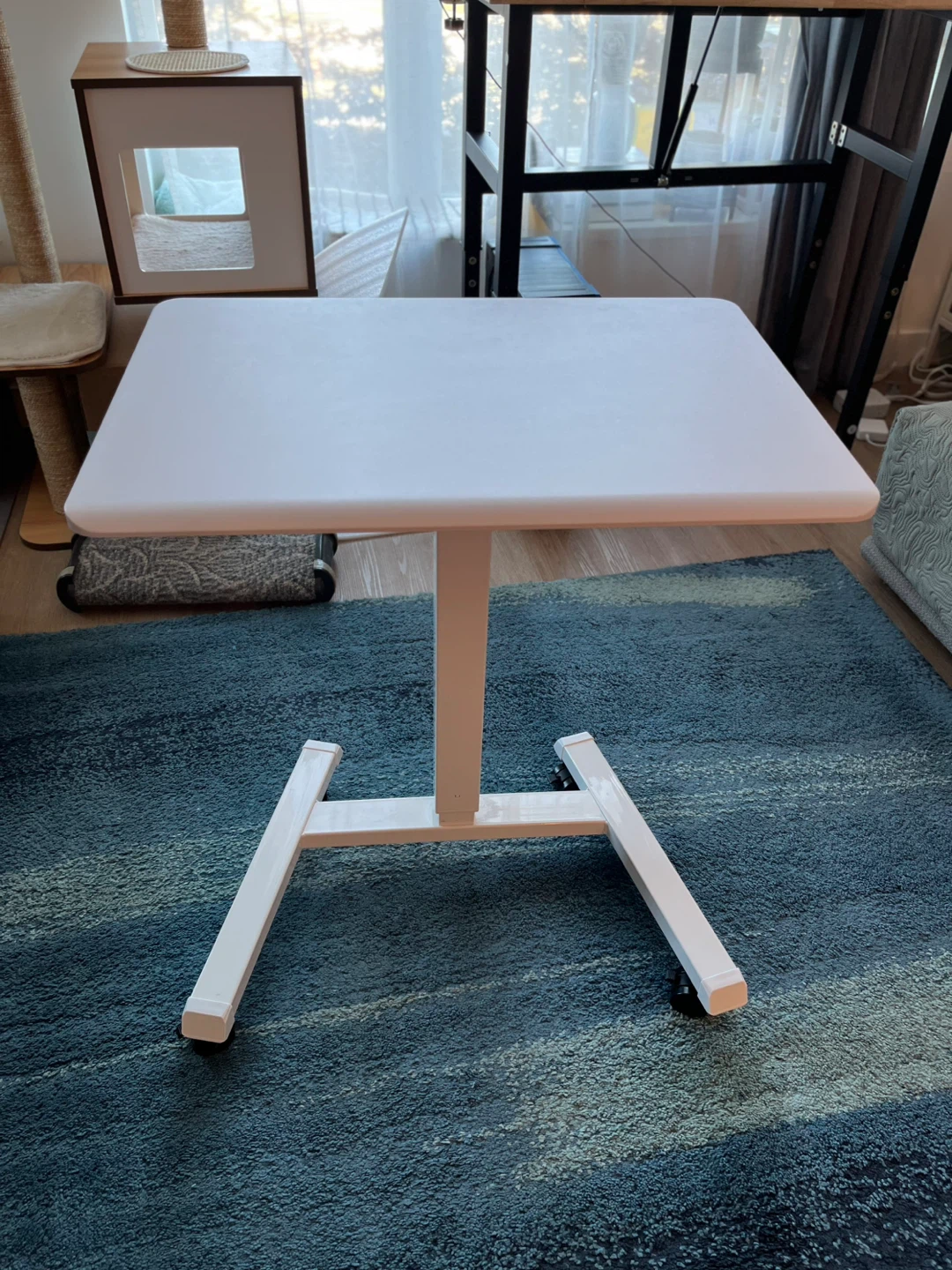 White Height-adjustable Rolling Laptop Desk - photo 2